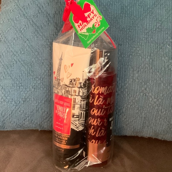 Bath & Body Works Parisian Romance Set - Picture 1 of 3